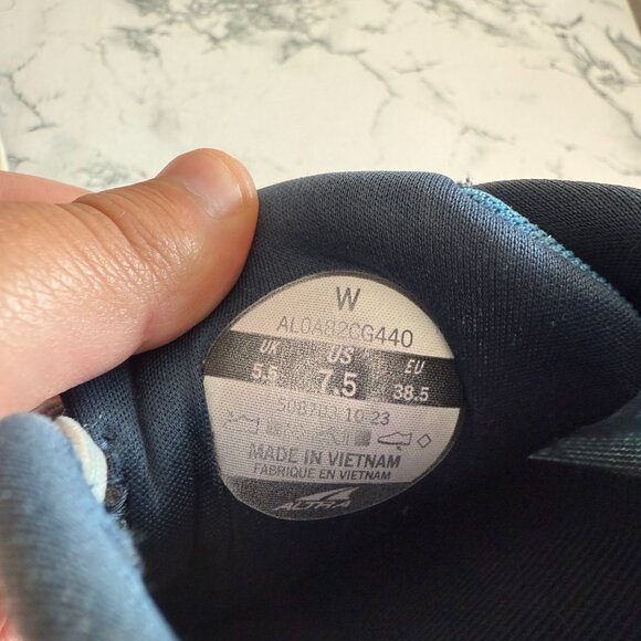 Altra Women 7.5 Paradigm 7 Running Shoe Active Sneaker Wide Toe Box Performance - Picture 10 of 11